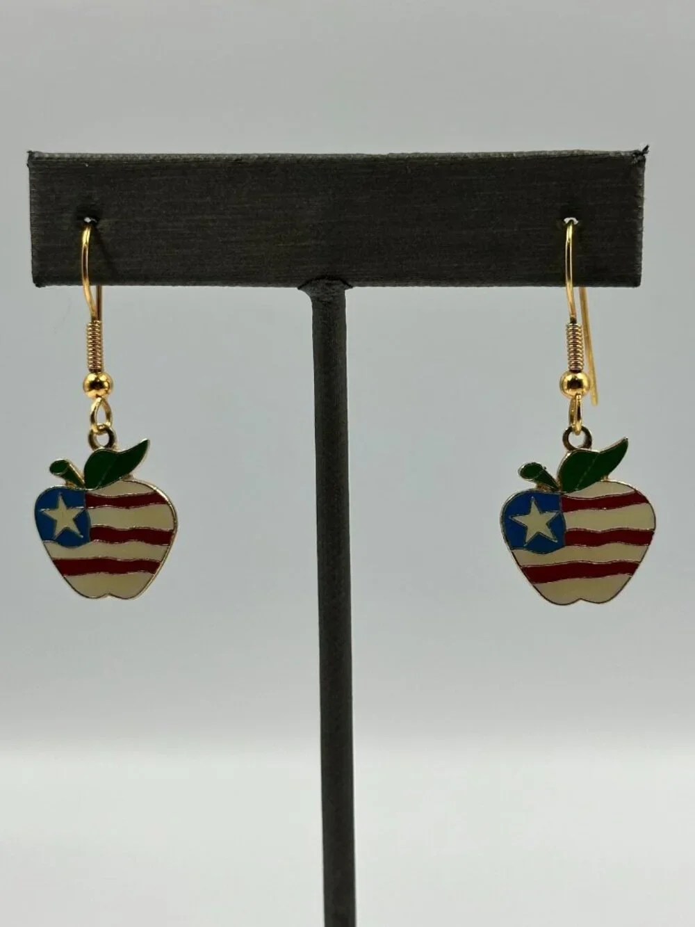3/$30 Vintage Apple Dangle Earrings Gold Tone Enamel Flag Pattern Red Blue White